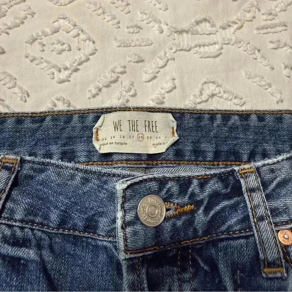 We The Free Women’s Frayed Hem Button Fly Denim Jeans Size 28 Size 6 - Picture 5 of 13